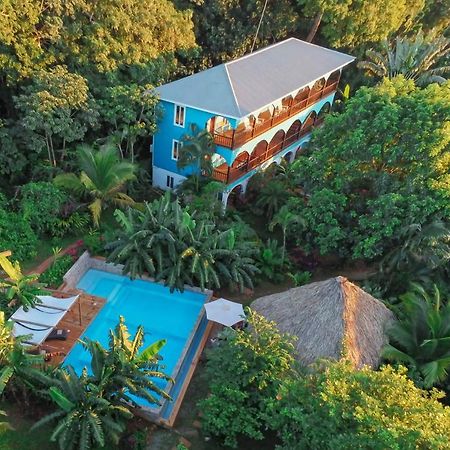 Hotel Manurii Garden (Adults Only) Utila Exterior foto